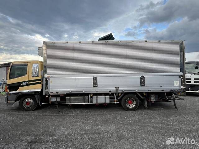 Hino 500 (Ranger), 2009