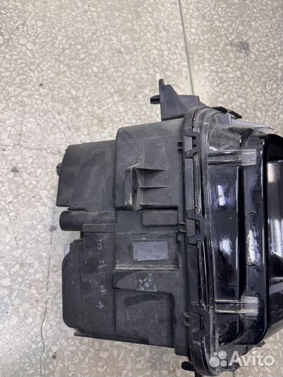 Фара правая на Lixiang L7