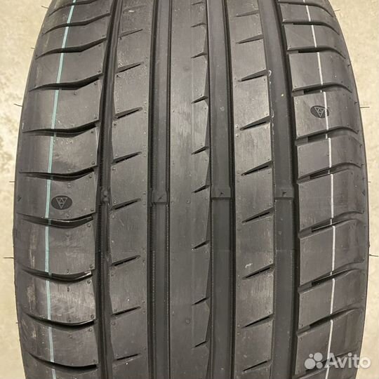 Triangle EffeXSport TH202 235/45 R18 98Y