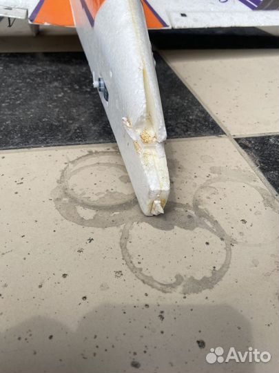 Самолетор на р/у extra 330