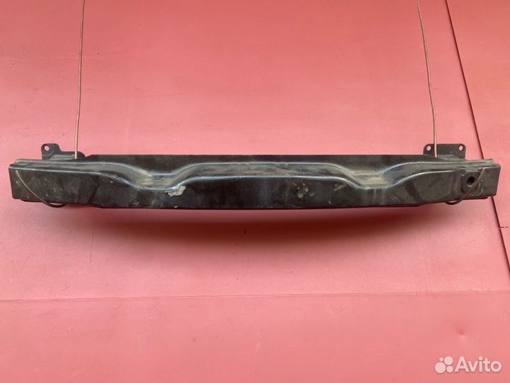 Усилитель бампера задний Vw Tiguan BWK 2008