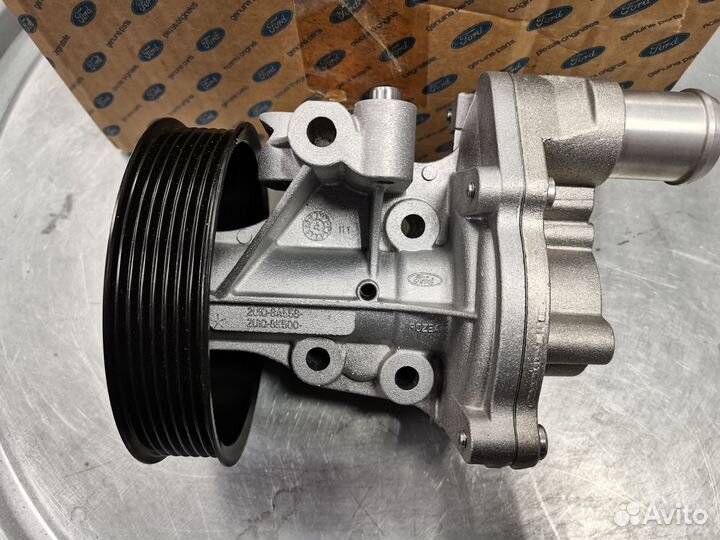 Насос водяной Ford transit 2.4