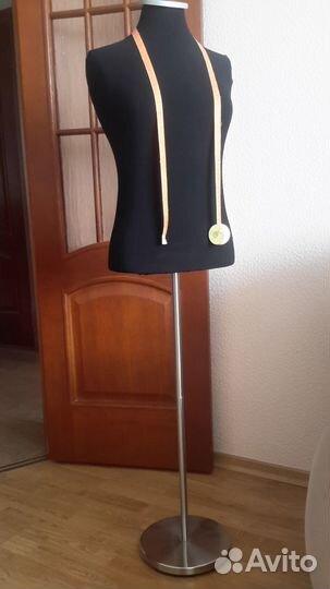 Манекен женский Италия