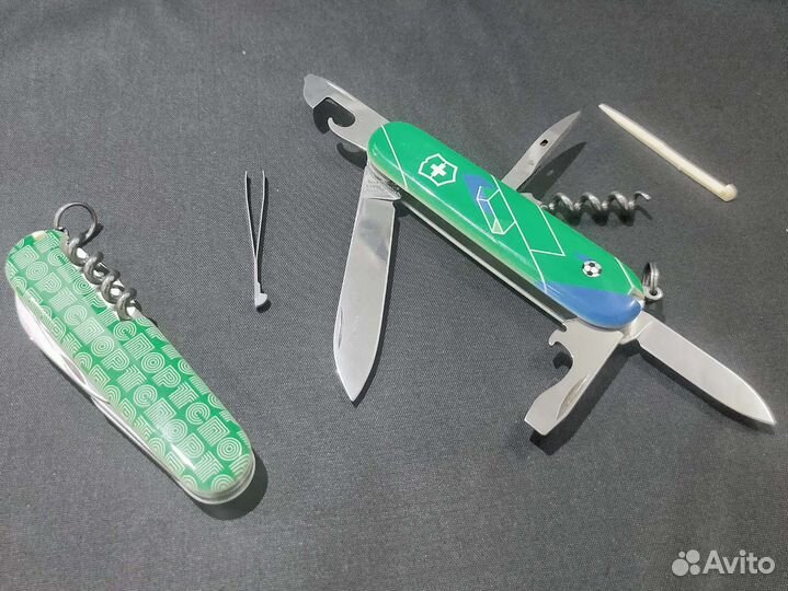 Швейцарский нож Victorinox Spartan Футбол России