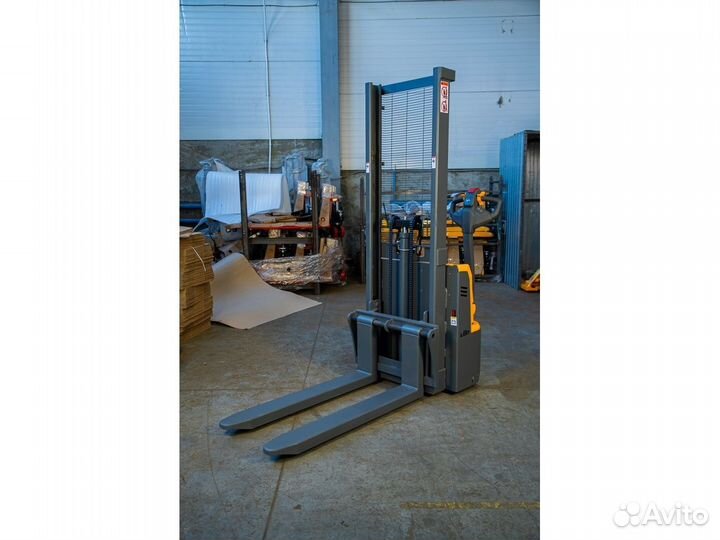 Штабелер электрический ctdr15-III 3.3M