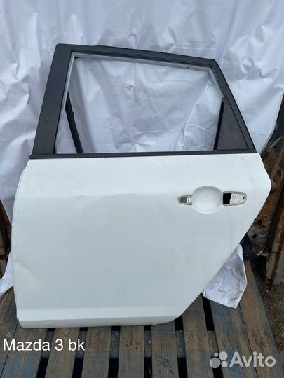 Дверь задняя левая Mazda 3 BK Мазда 3 бк