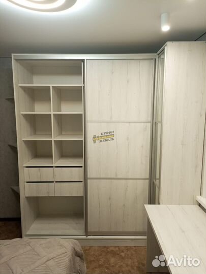 Шкаф купe углoвой