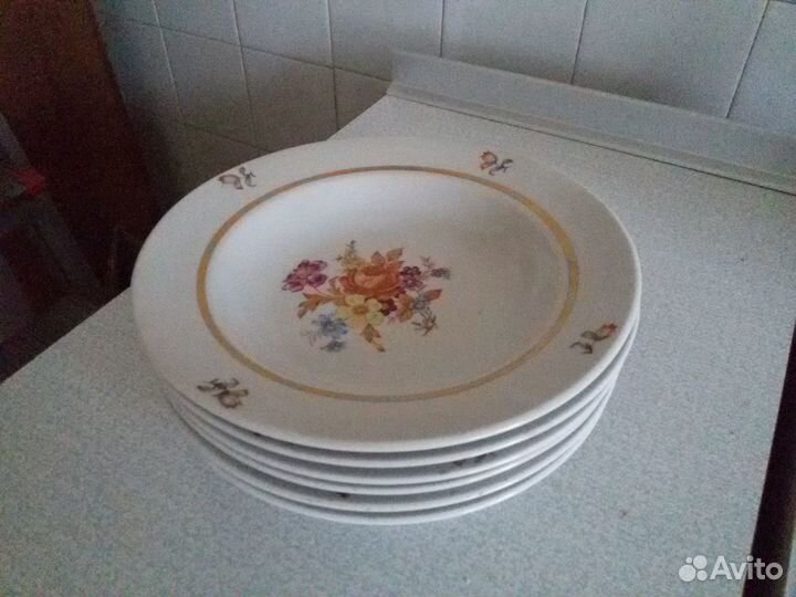 Тарелки обеденные