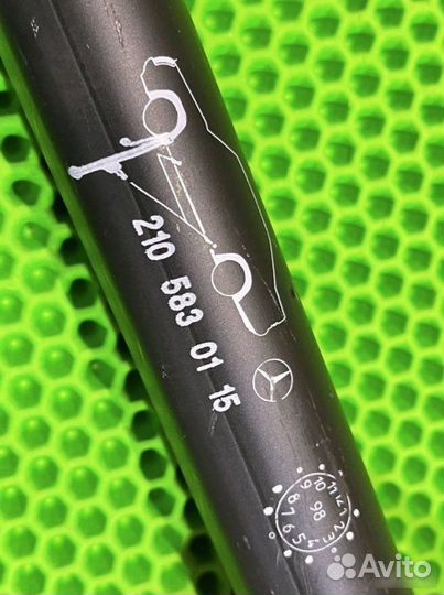 Домкрат Mercedes-Benz E W210