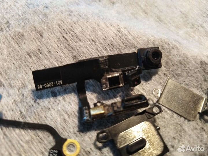 Запчасти iPhone А 1522