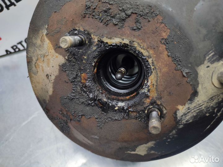 Вакуумный усилитель тормозов Mazda Capella GV8W