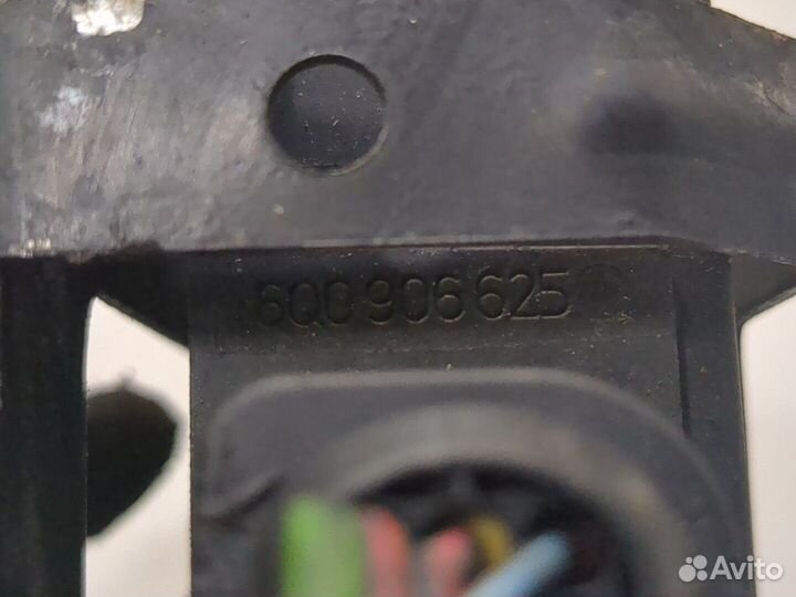 Блок клапанов Volkswagen Golf Plus, 2006