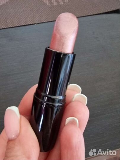 Помада перламутровая