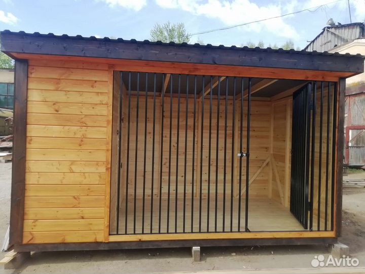 Будки и вольеры для собак