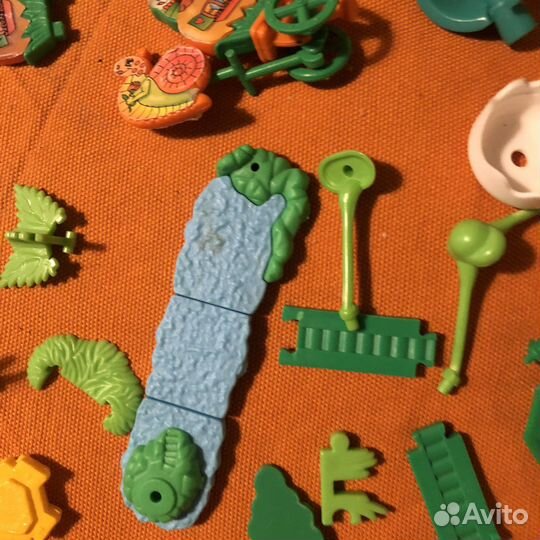 Детали от коллекций киндер сюрприз