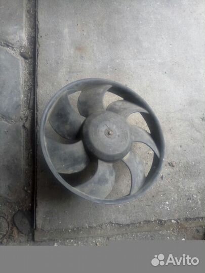 Вентилятор радиатора Ford Escort 6 95-00