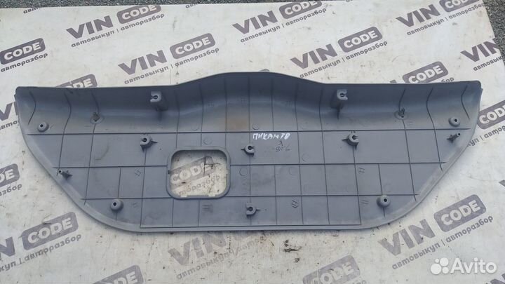 Обшивка крышки багажника Kia Picanto
