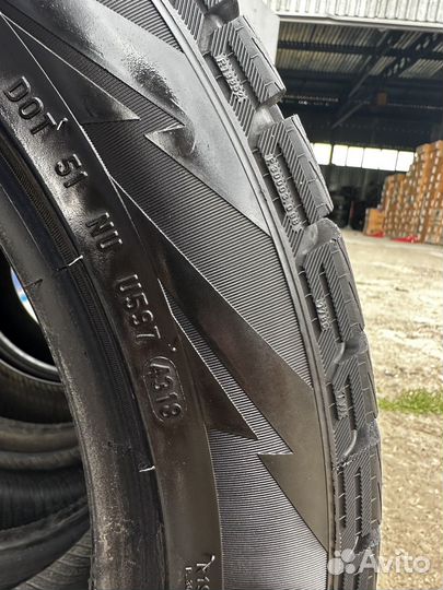 Pirelli Ice Asimmetrico 225/50 R17 94Q
