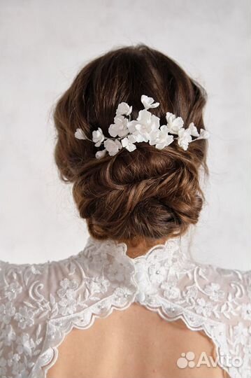 Свадебный гребень с цветами ручной работы