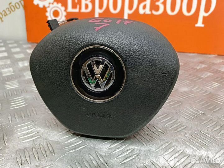 Подушка безопасности водителя Volkswagen Golf 7