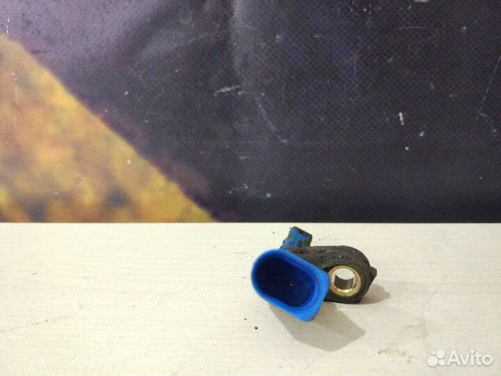 Датчик ABS левый Volkswagen Touareg 7L AXQ 2003