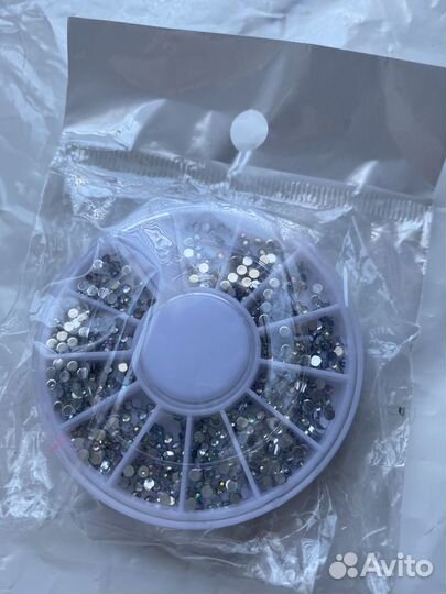 Для дизайна ногтей