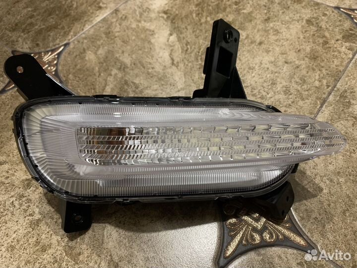 Поворотники передние от KIA Cerato lV