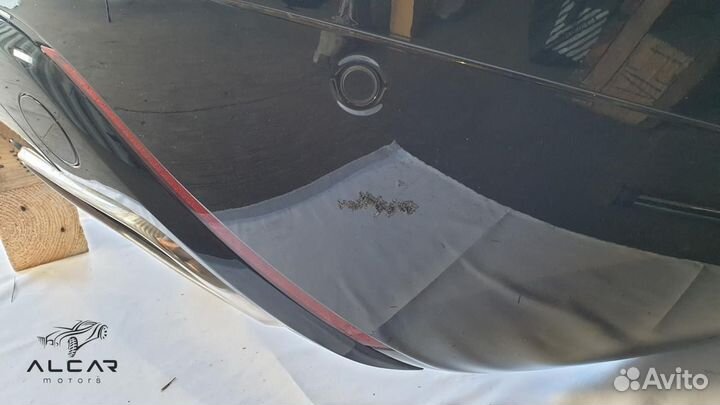 Бампер задний Land Rover Range Rover Velar L560