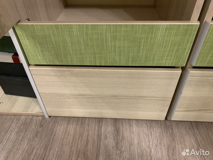 Компьютерный стол и набор стеллаж+шкафы (пенал)