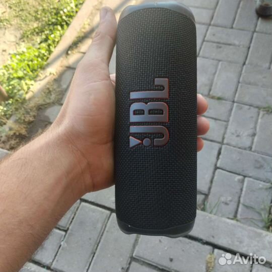Колонка jbl