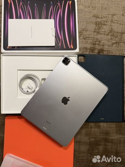 iPad Pro 12.9 M2 (2023) 512gb Wi-Fi+Cellular