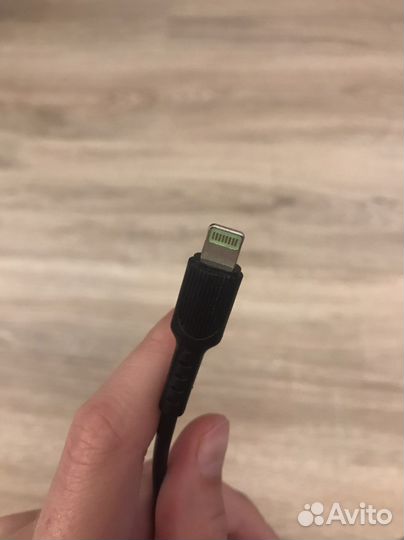 Зарядное устройство на iPhone