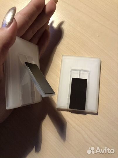 BTS аниме значки