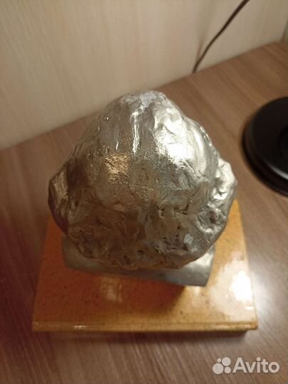 Бюст Карл Маркс