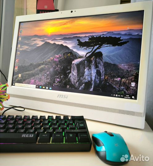 Моноблок Msi/4 ядра /ssd