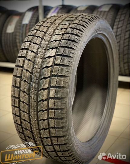 Toyo Observe GSi-5 295/40 R21 111Q