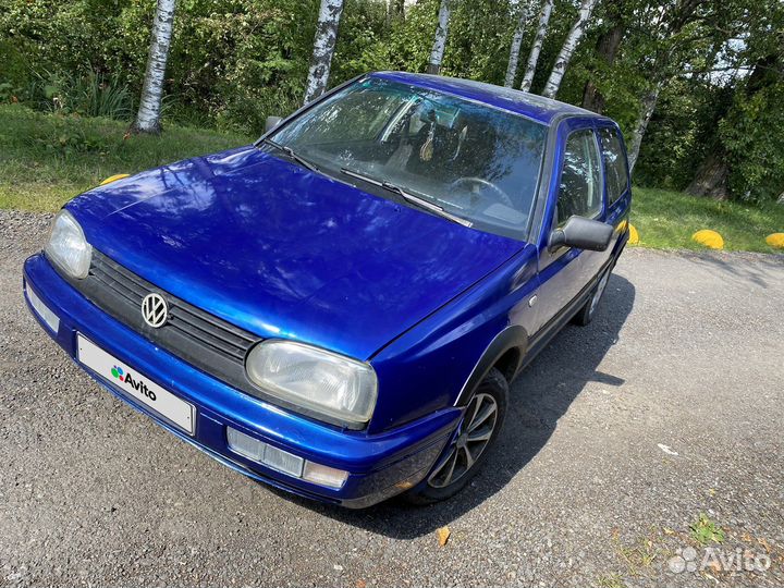 Volkswagen Golf 1.6 МТ, 1997, 142 259 км