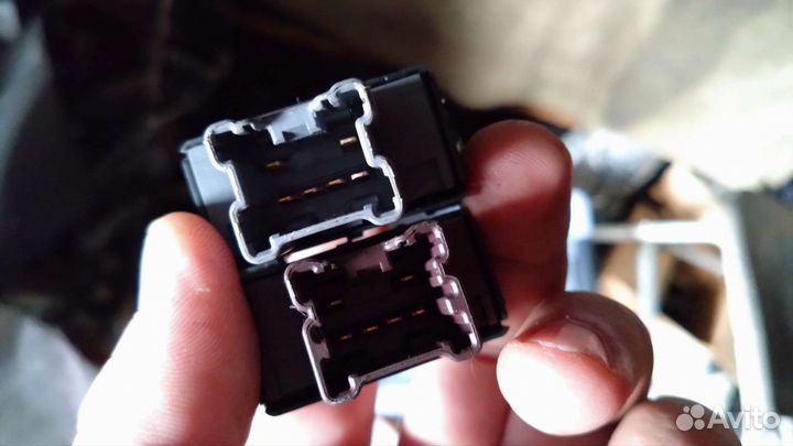 Кнопки подогрева сидений Nissan Infinity