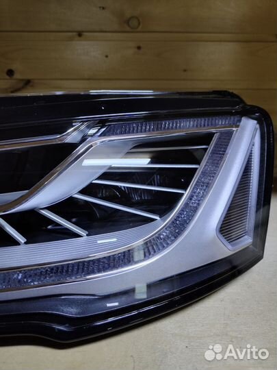 Фары Audi A8 D4 рест