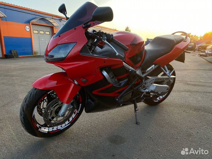 Honda cbr 600 f4i