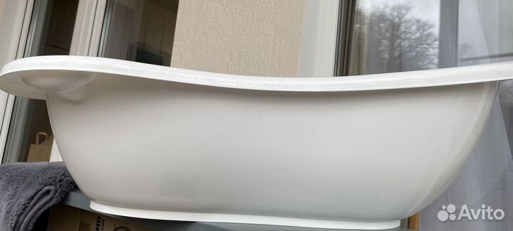 Ванночка для купания новорожденного