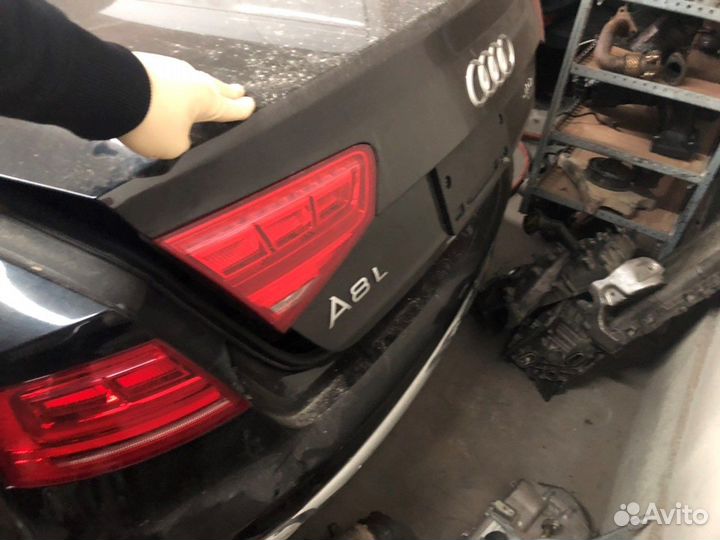 Разбор на запчасти Audi A8 (D4)