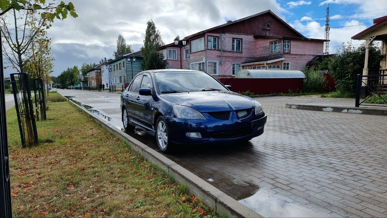 Mitsubishi Lancer: фото владельца