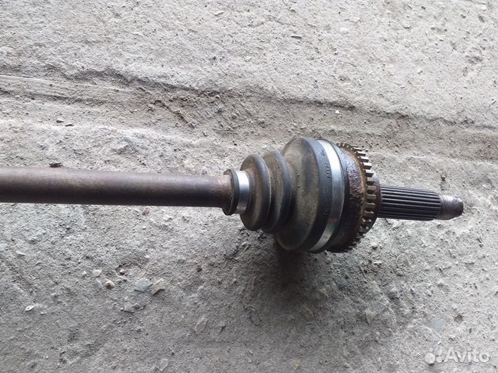 Привод задний левый Subaru Legacy Outback B12