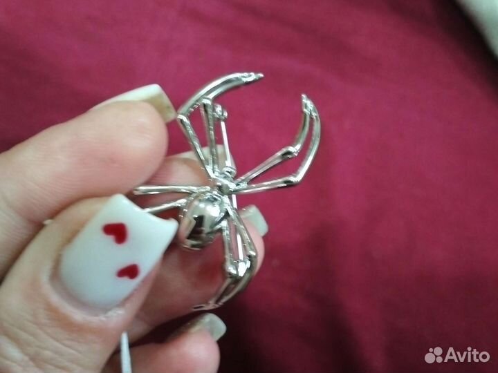 Винтажная брошь