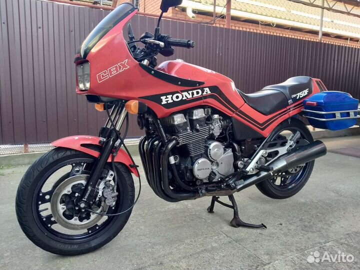 Honda CBX750F