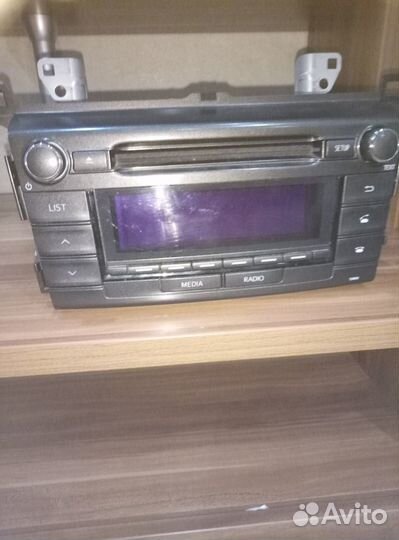 Магнитола Toyota rav-4