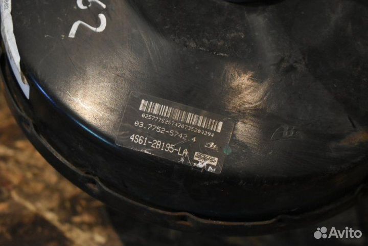 Вакуумный усилитель тормозов Ford Fusion fyja