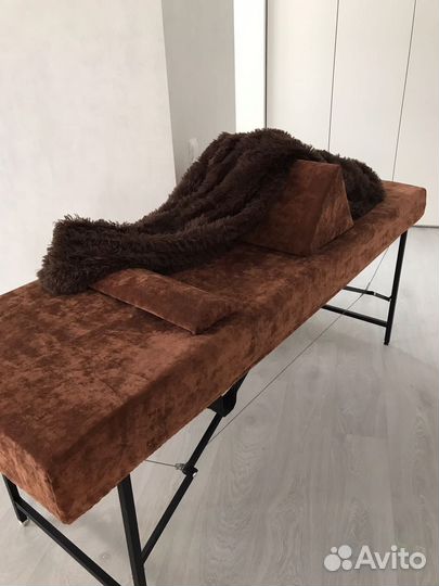 Чехол на кушетку, подушки под ноги и поясницу