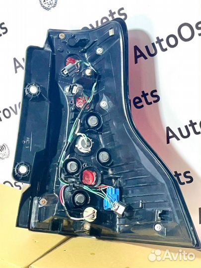 Фонарь задний левый Toyota Lc150 2.8D 2018